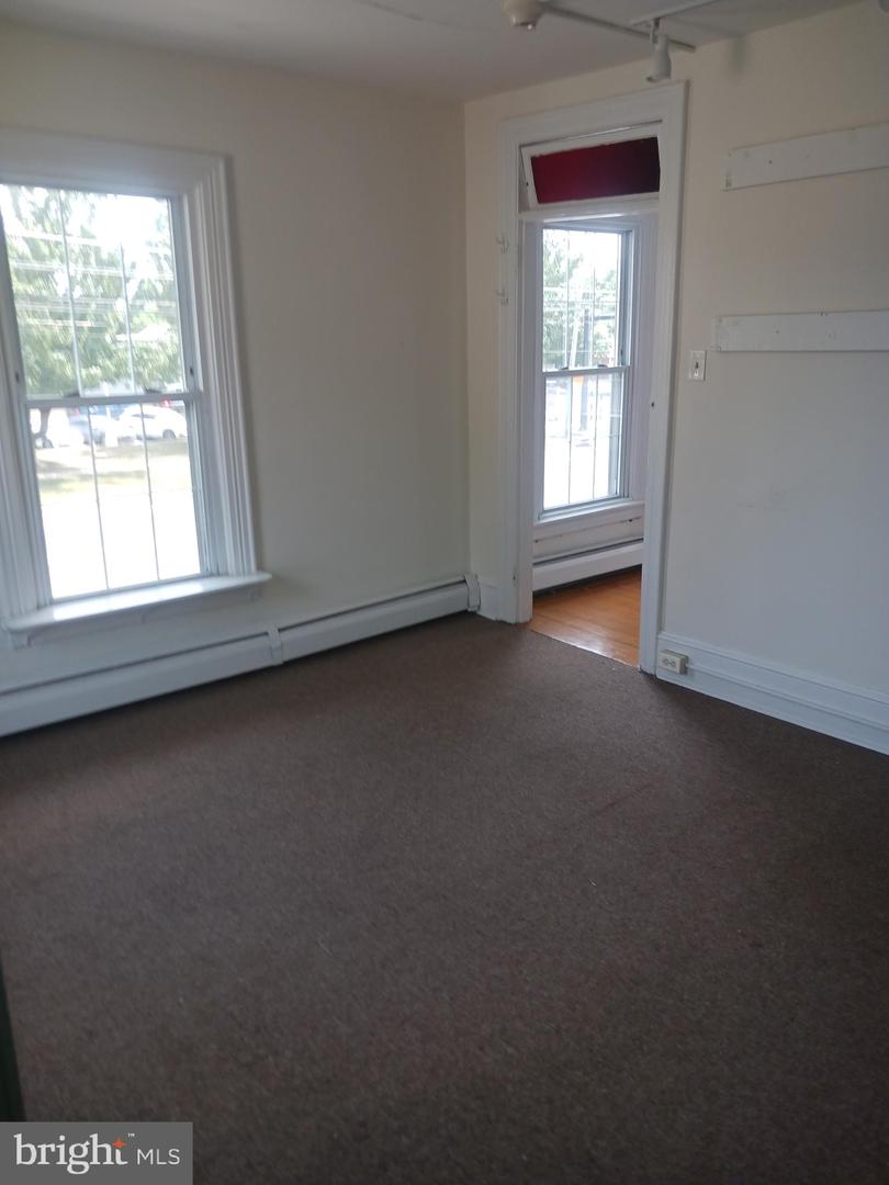 5870 Easton Rd #a Property Photo 22