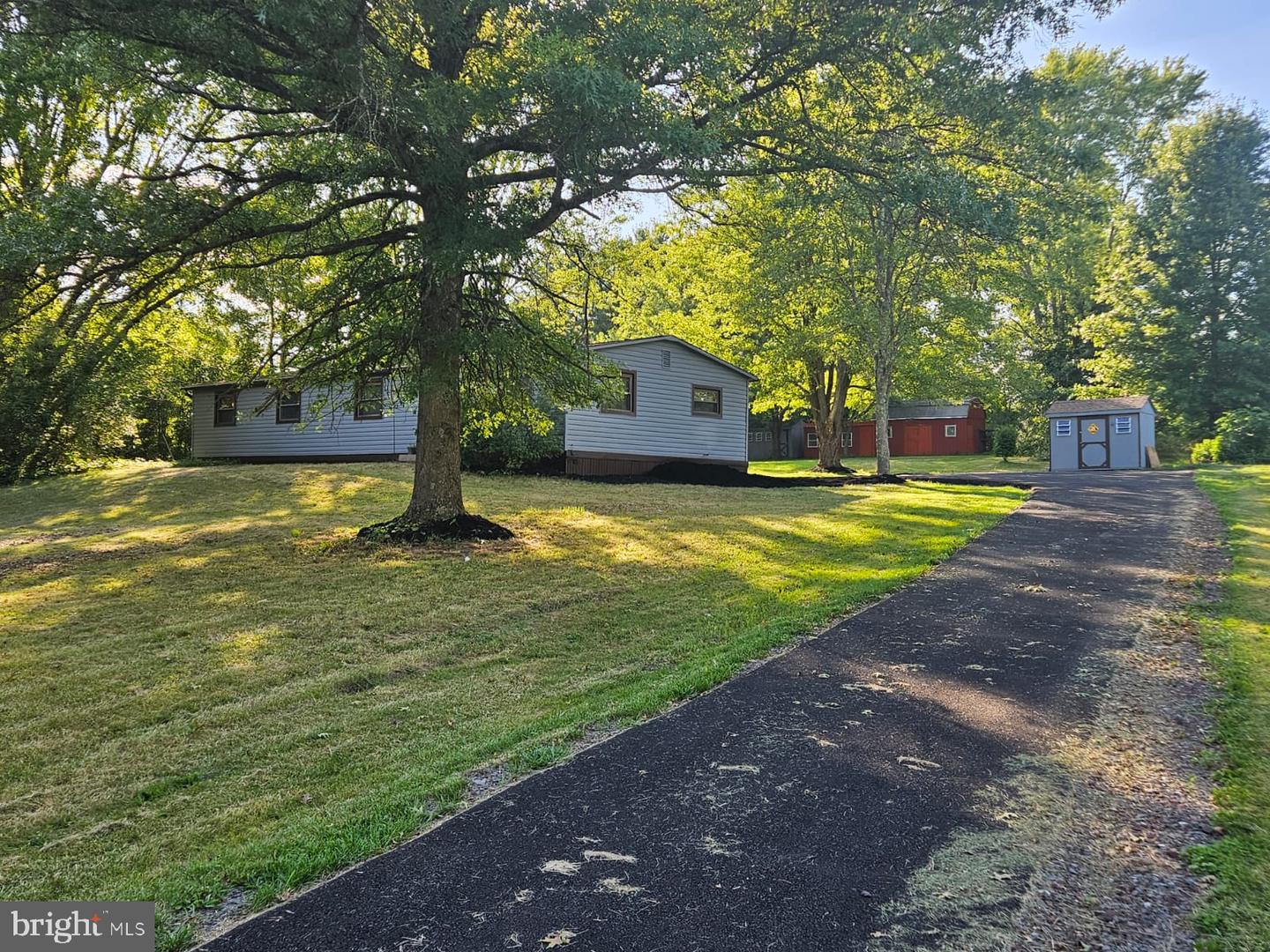 600 Hollow Horn Rd Property Photo