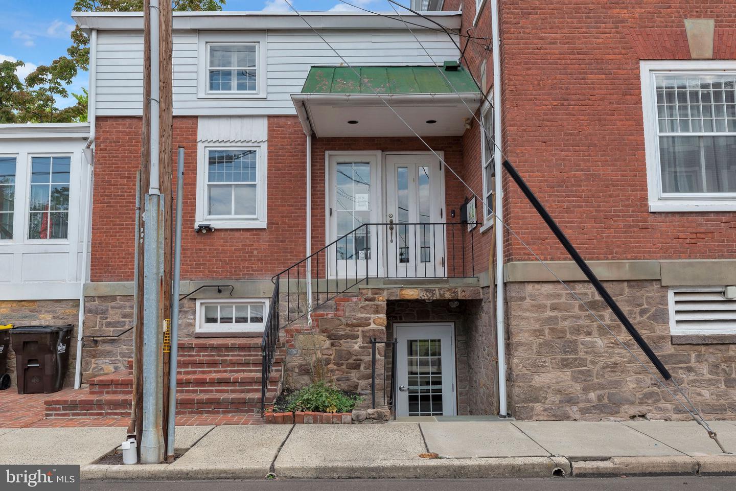 95 N Broad St Property Photo 29