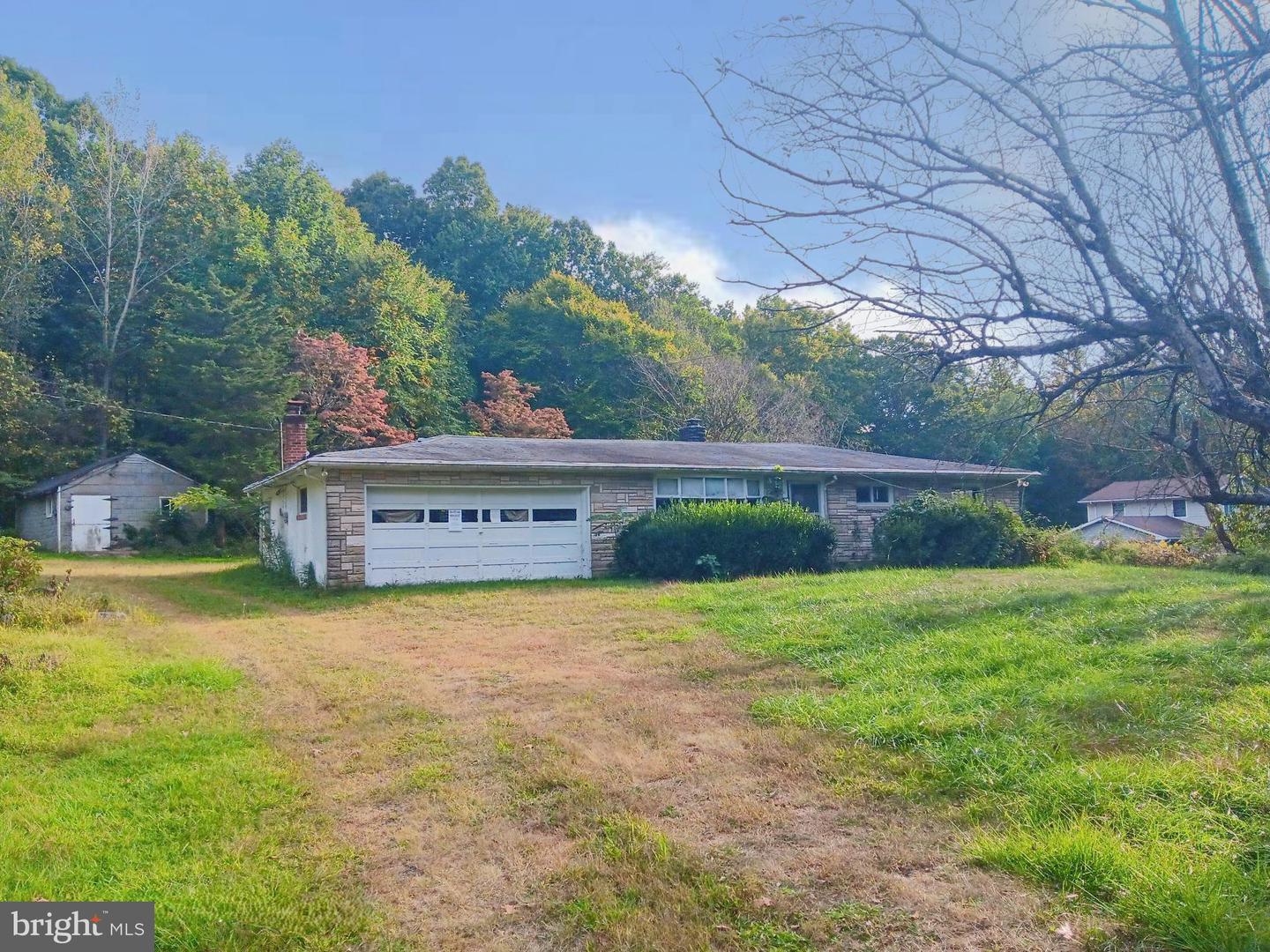4363 Axe Handle Rd Property Photo 1