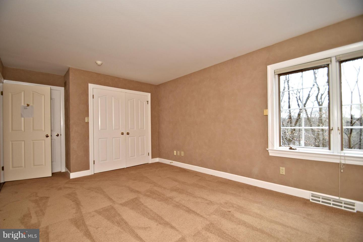 95 Brownsburg Property Photo 62