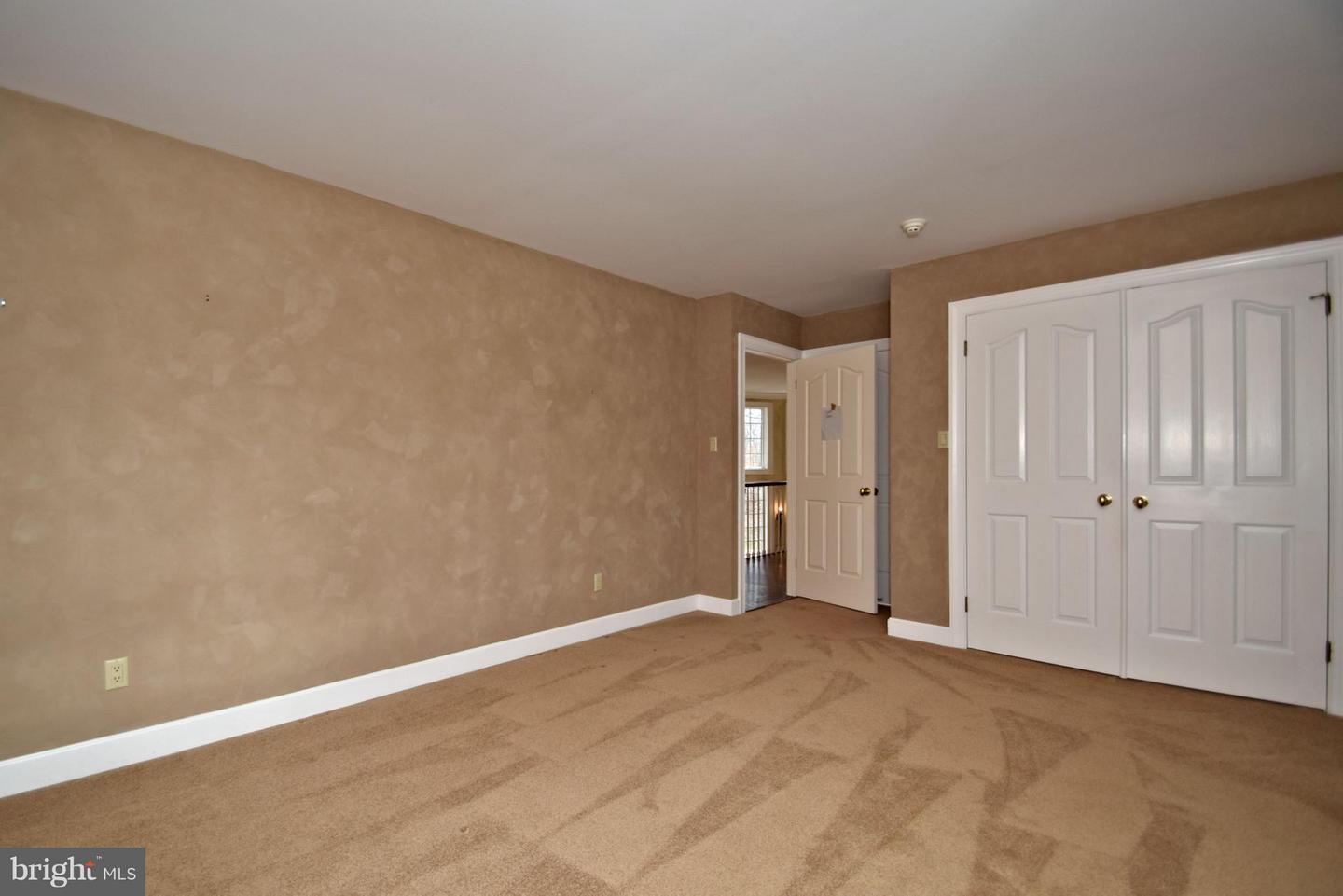 95 Brownsburg Property Photo 63