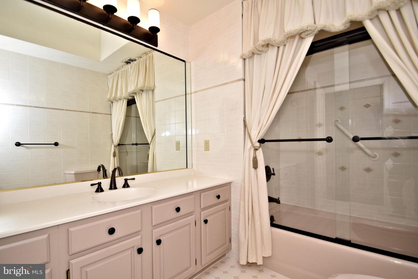 95 Brownsburg Property Photo 64