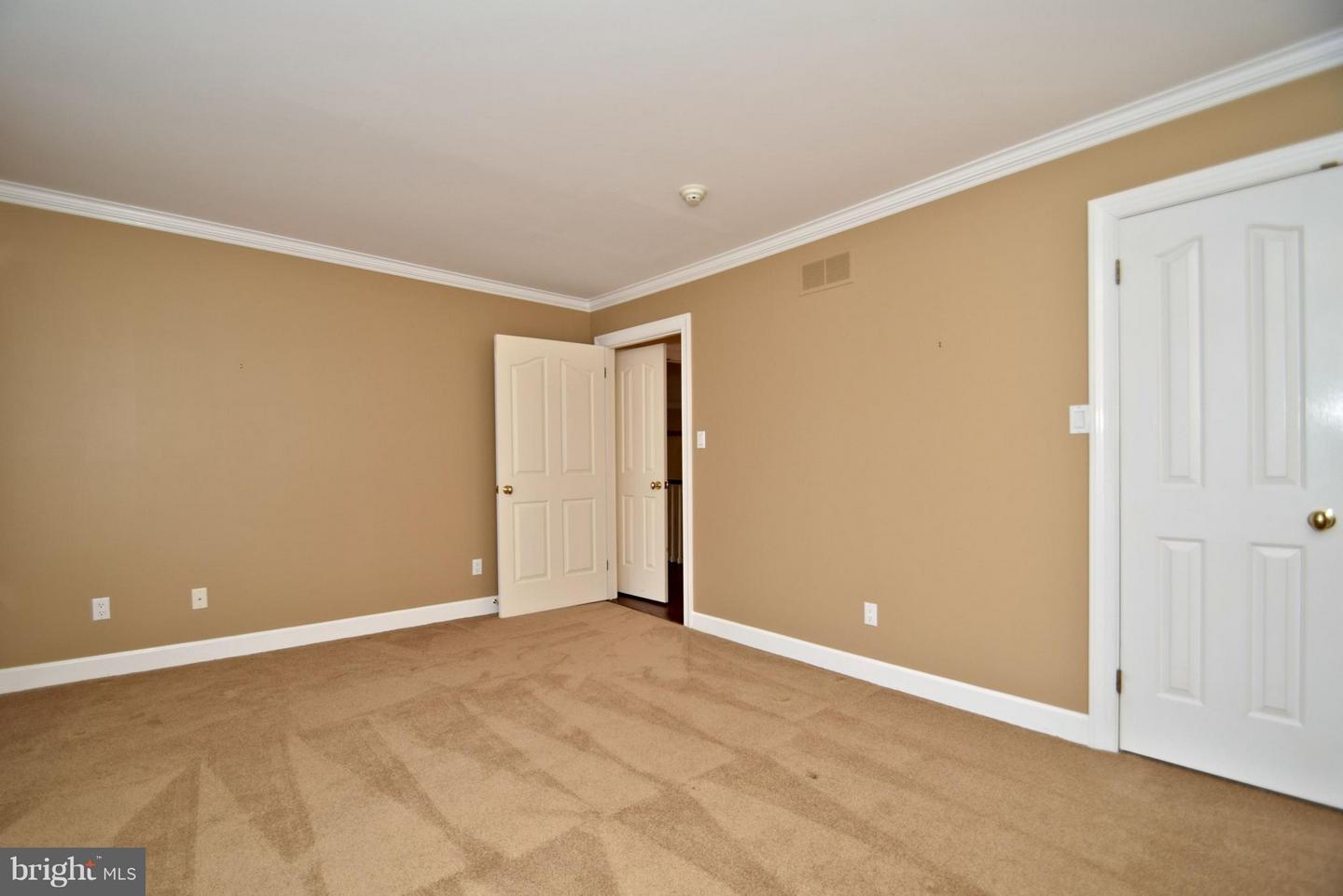95 Brownsburg Property Photo 67