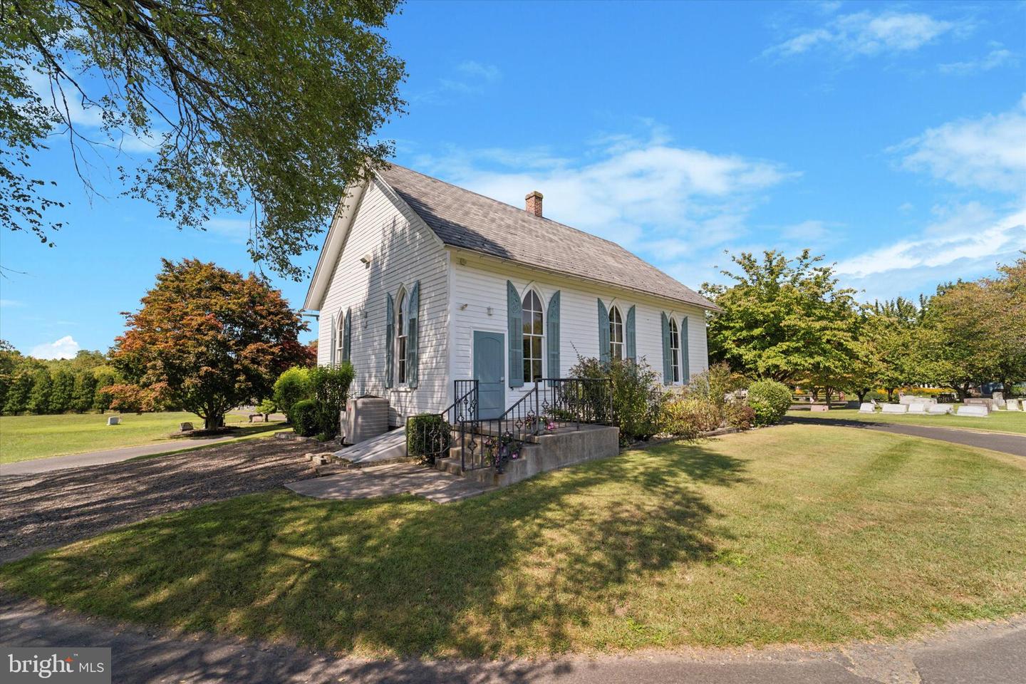 238 Almshouse Rd Property Photo 10