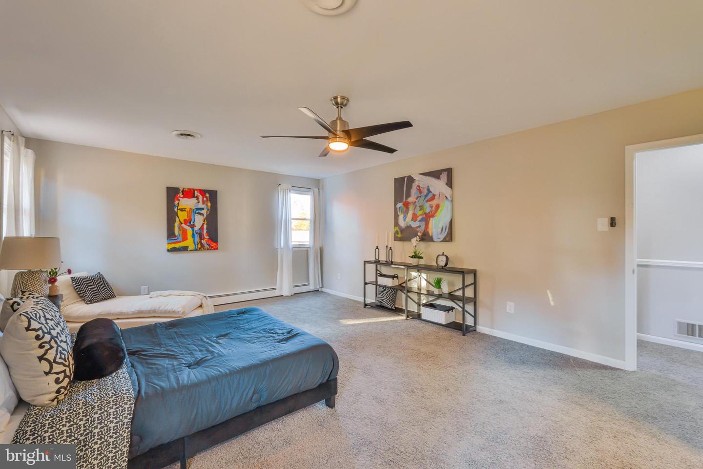 1261 University Dr Property Photo 39