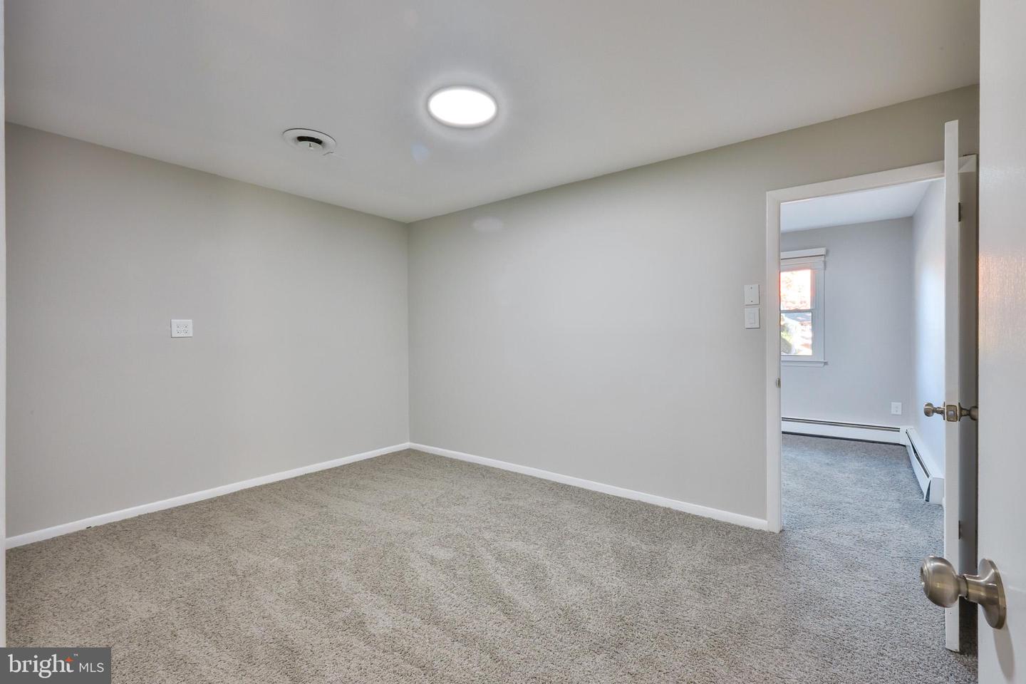 1261 University Dr Property Photo 64