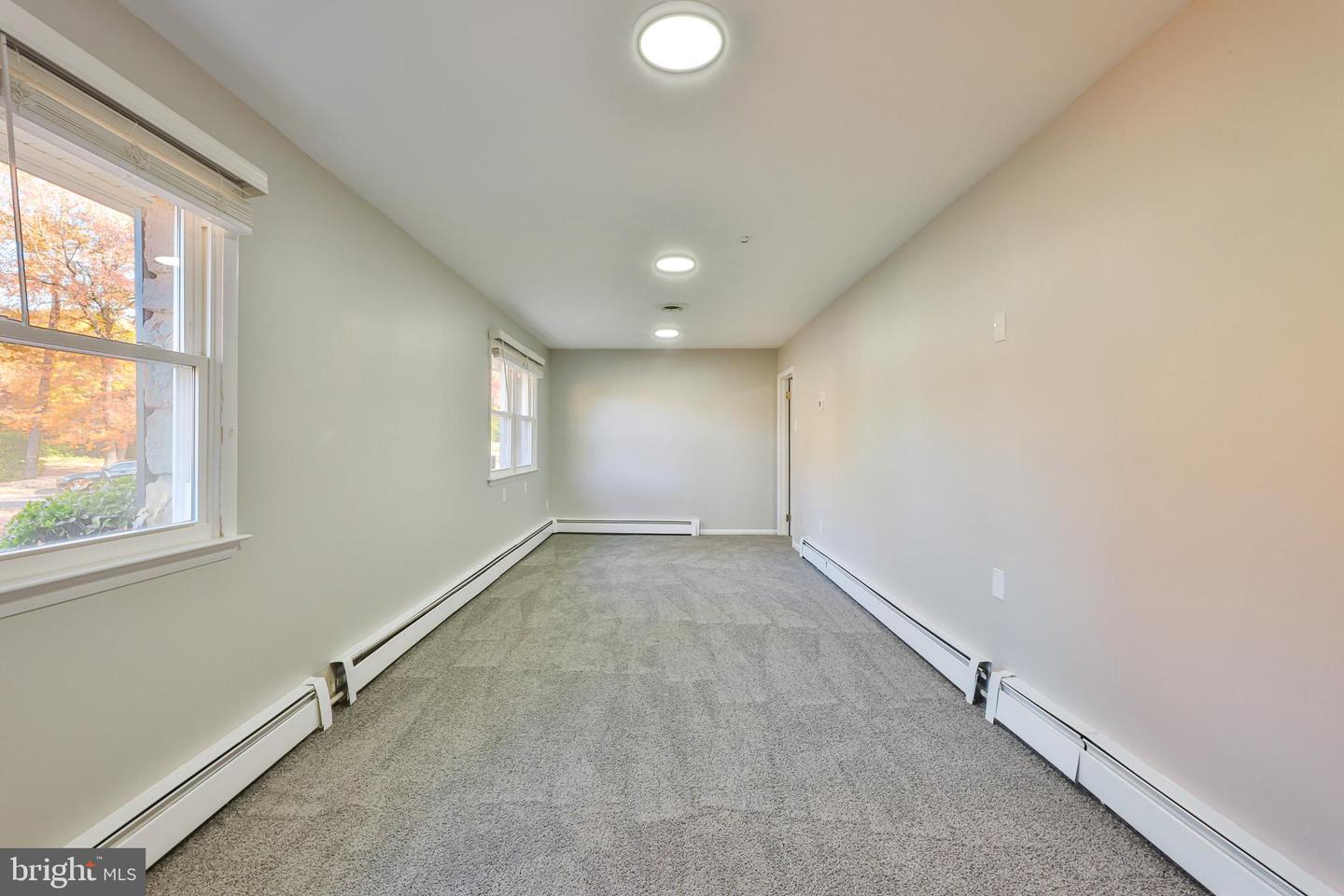 1261 University Dr Property Photo 67