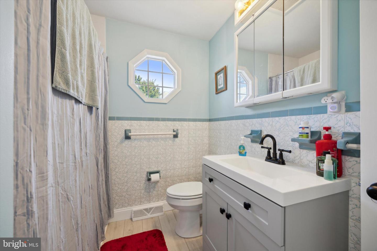 3948 Windsor Dr Property Photo 10