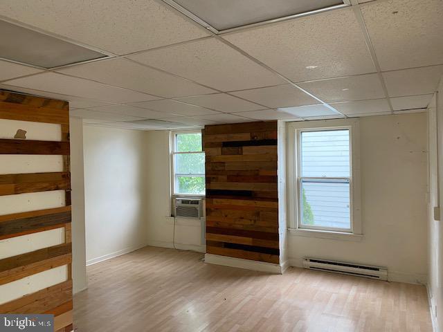 111 E Maple Ave Property Photo 8