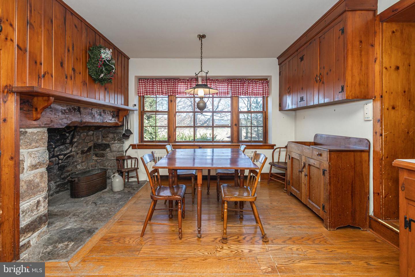 2209 Swamp Rd Property Photo 11
