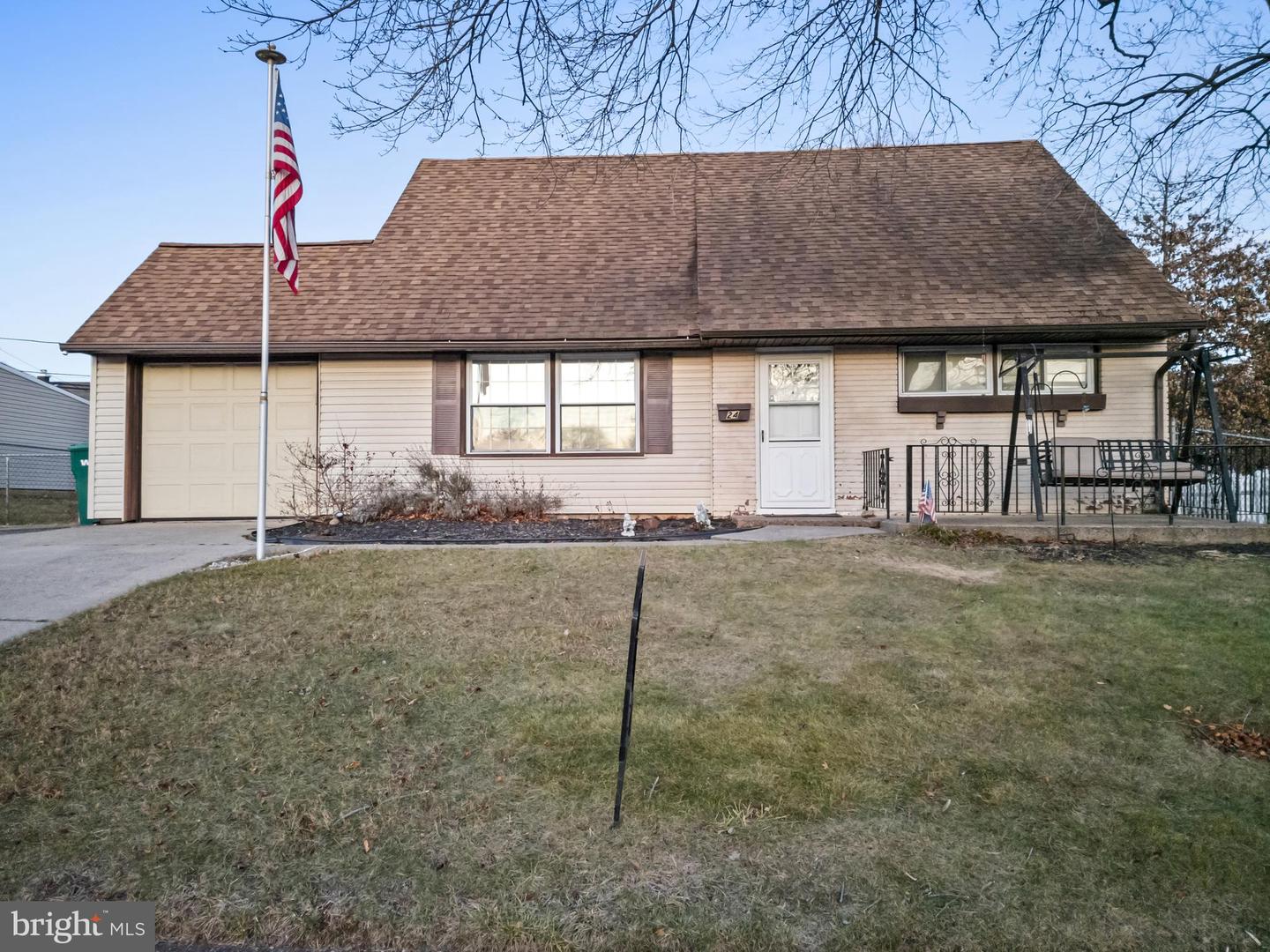 24 Conifer Rd Property Photo 3