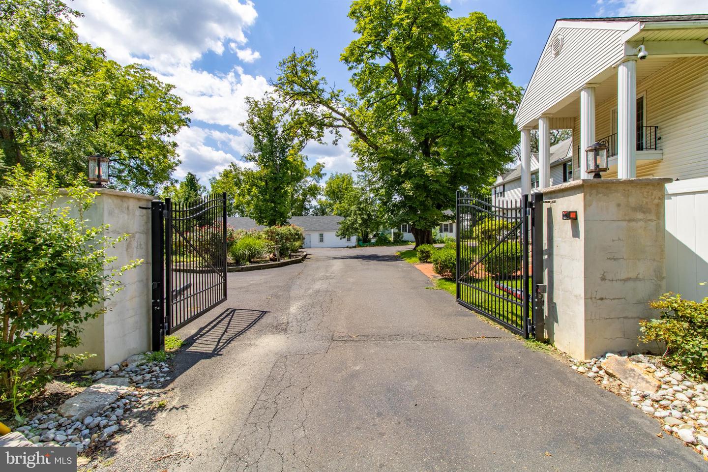 72 & 59 Hillside Lane Hillside Ln Property Photo