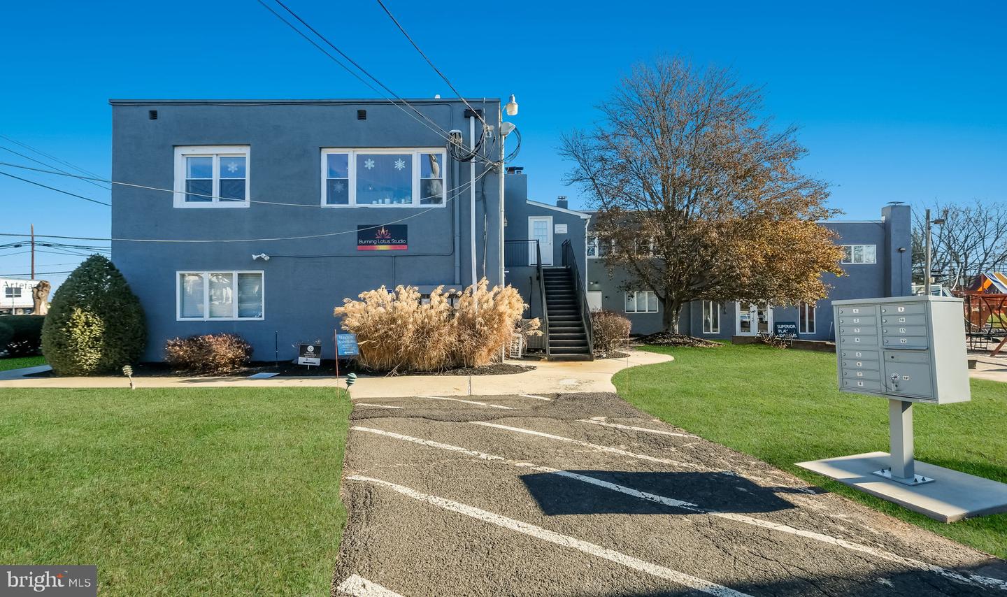 3488 York Property Photo 10