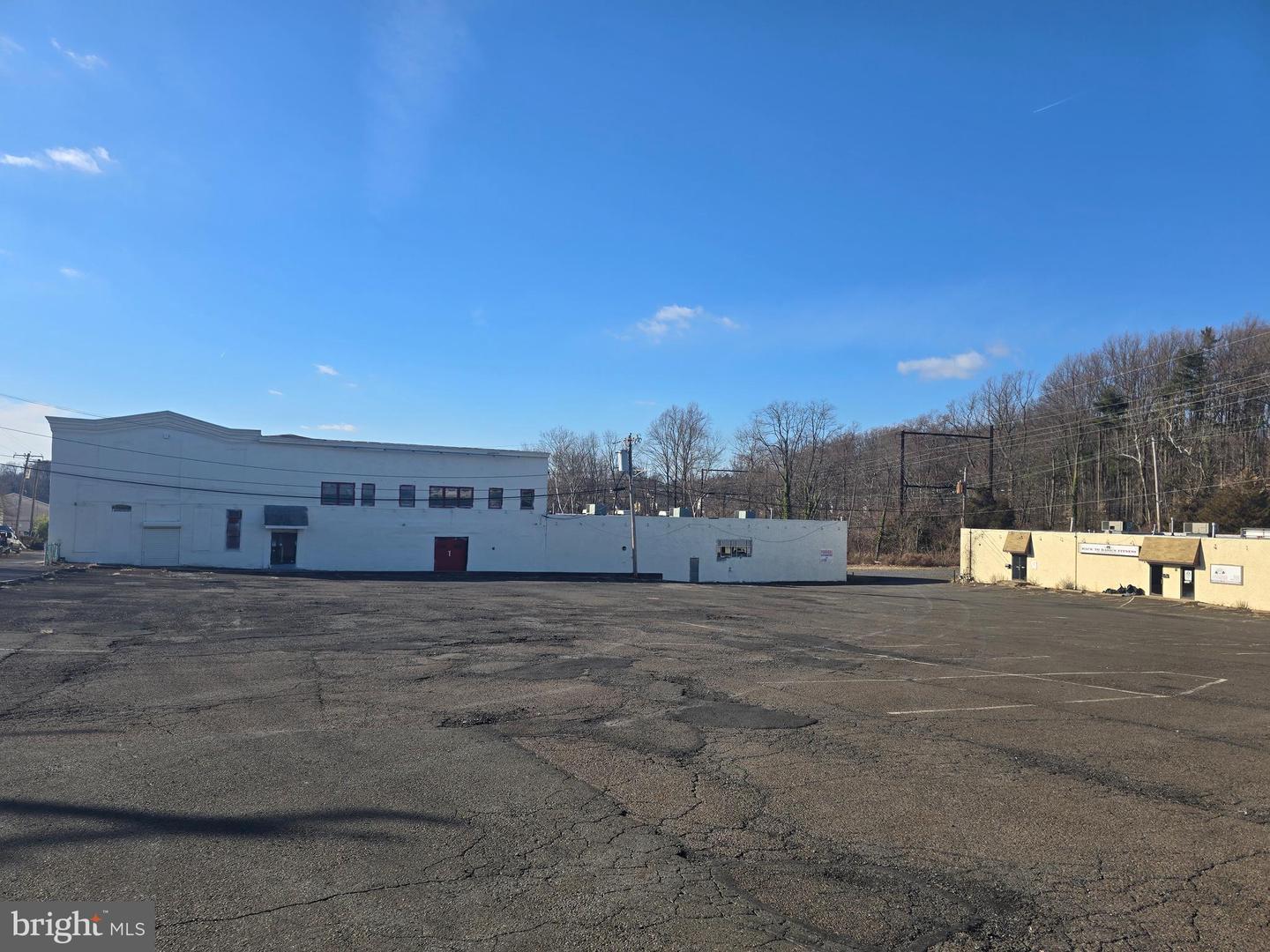 50 Hulmeville Ave Property Photo