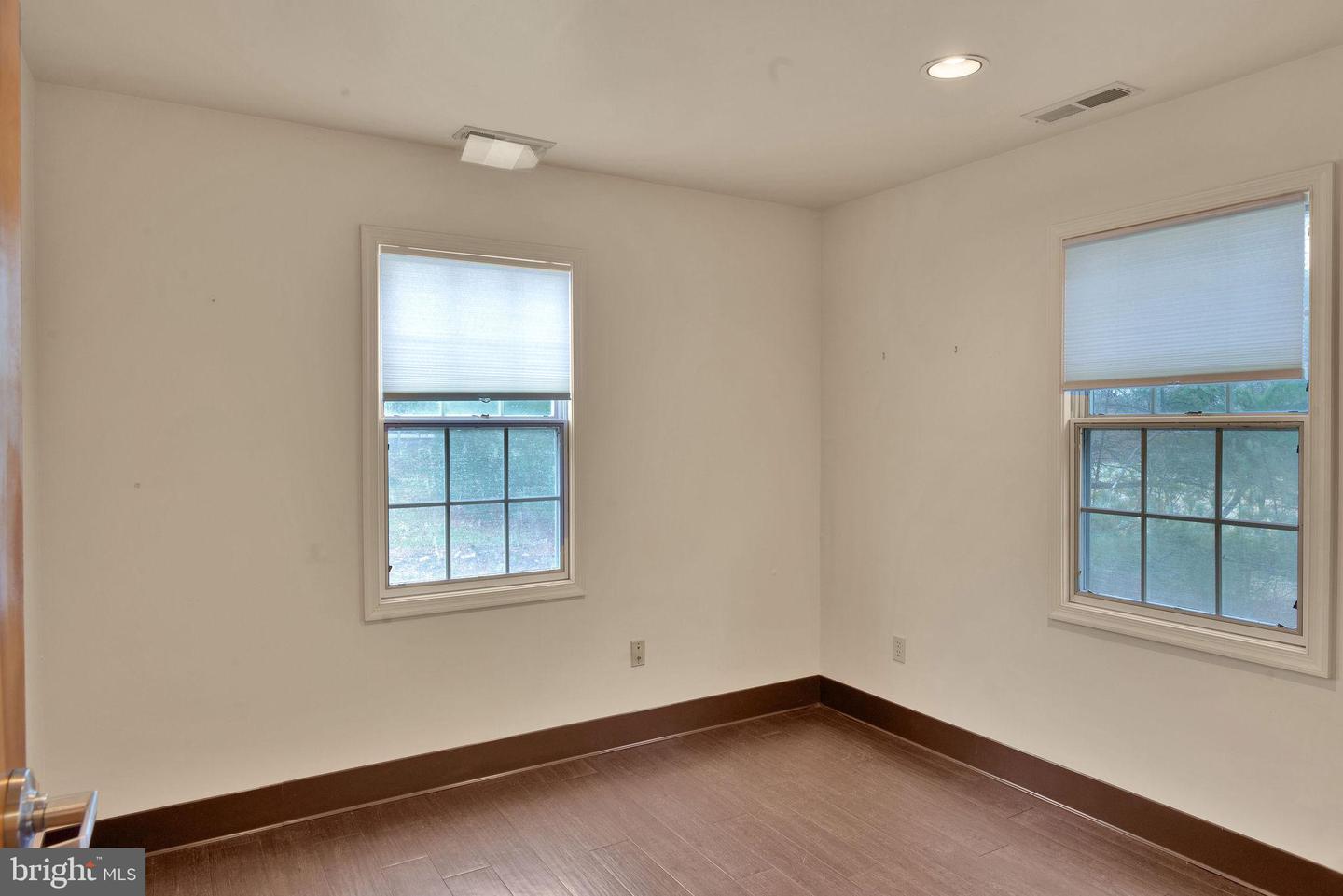 5055 Swamp Rd Property Photo 15