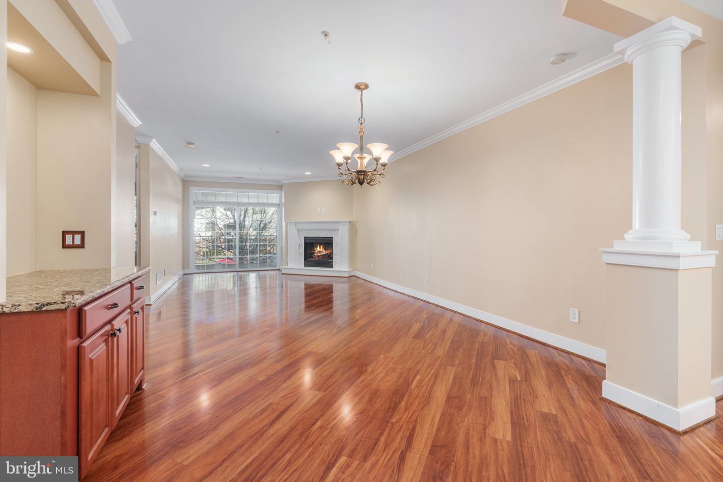 1211 Meridian Blvd #1211 Property Photo 5