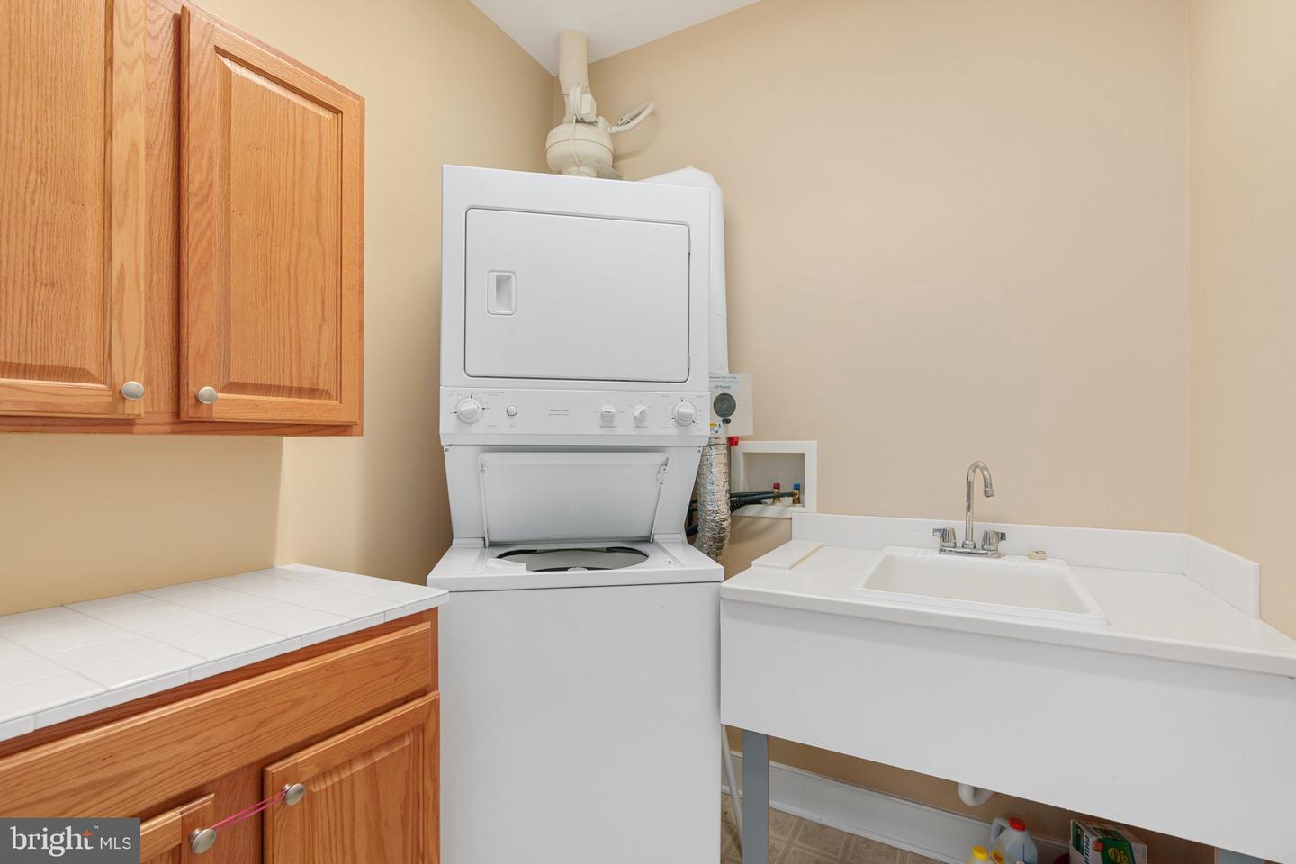 1211 Meridian Blvd #1211 Property Photo 26