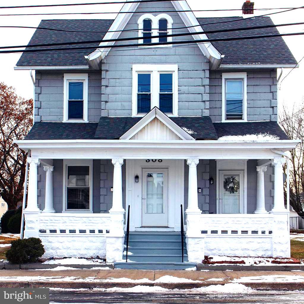 308 E Broad St #a Property Photo