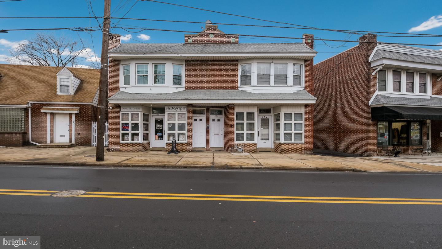 136 BELLEVUE AVE Property Photo 1