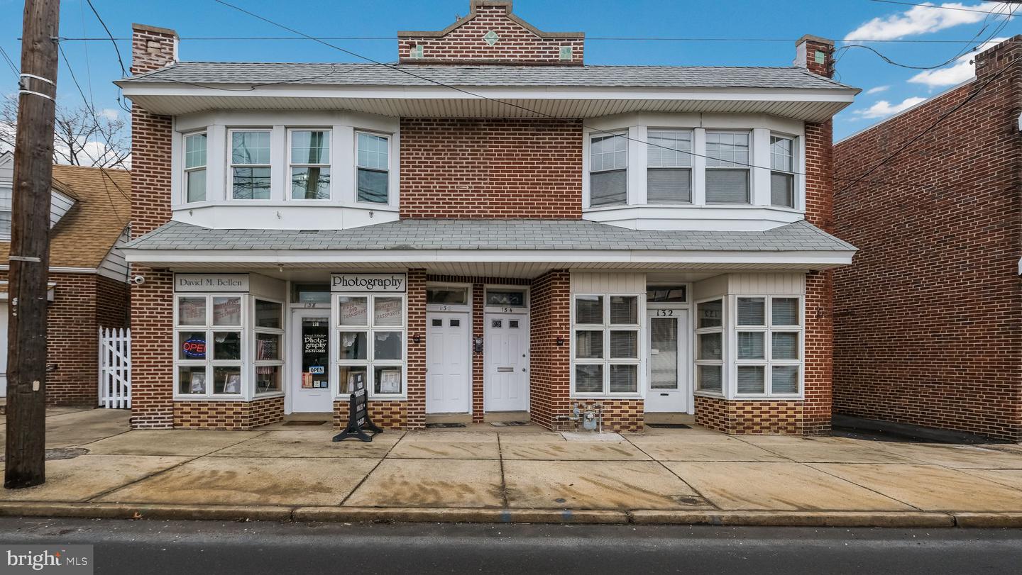 136 Bellevue Ave Property Photo 2