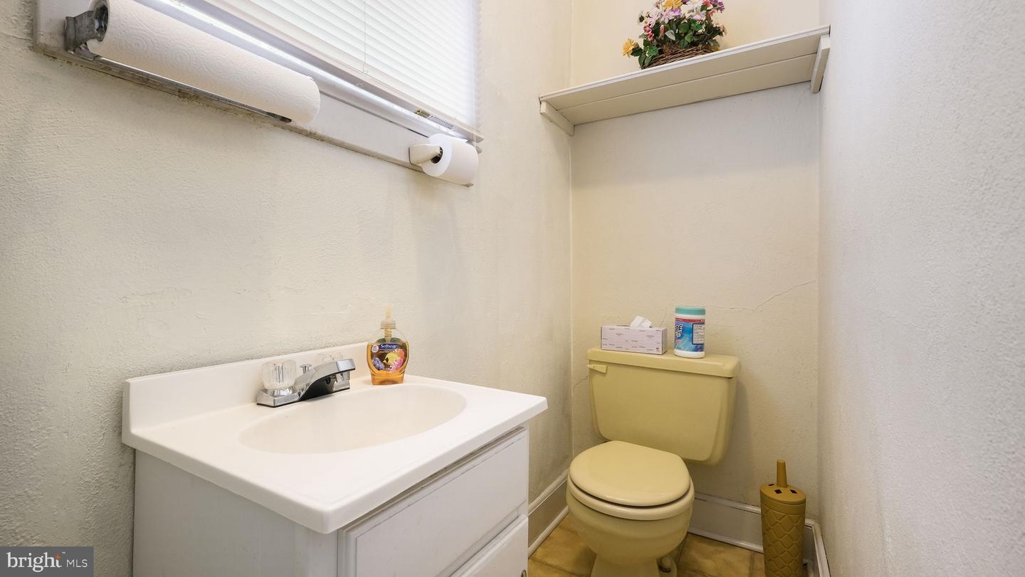136 Bellevue Ave Property Photo 14