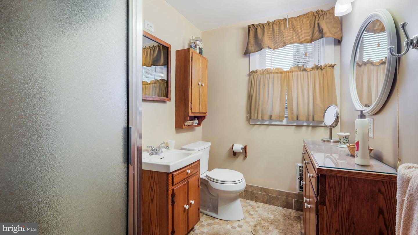136 Bellevue Ave Property Photo 22