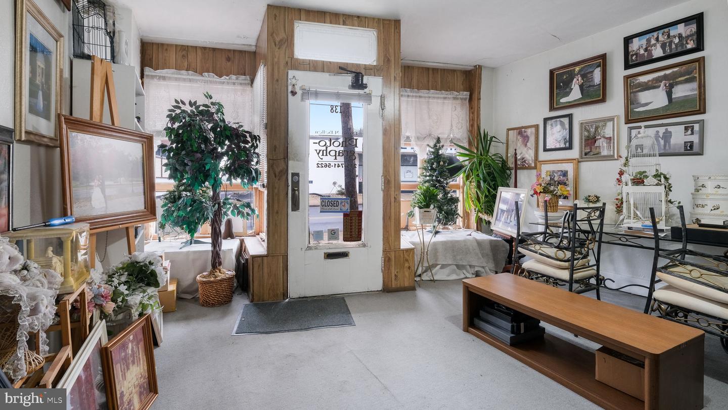 136 Bellevue Ave Property Photo 31