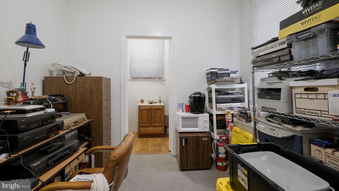 136 Bellevue Ave Property Photo 37