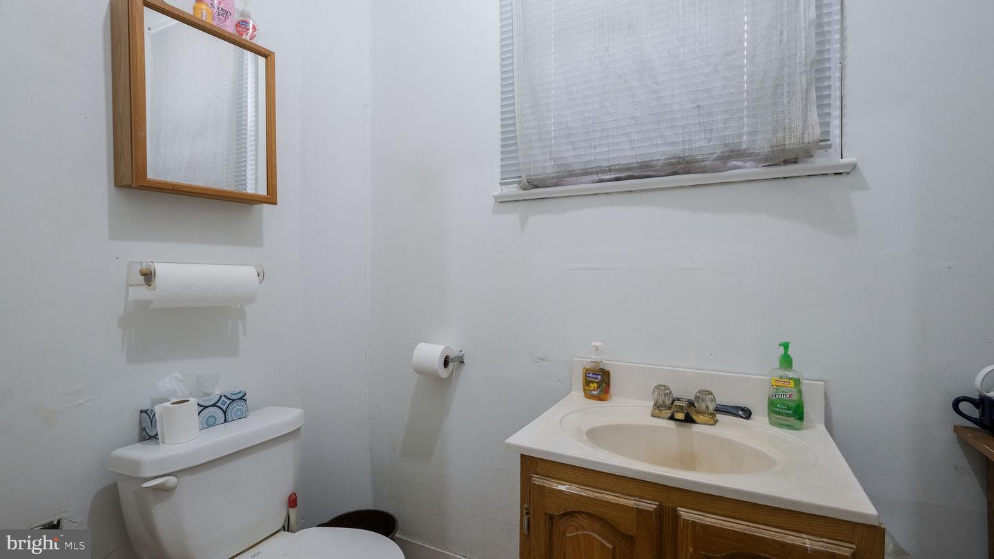 136 Bellevue Ave Property Photo 38