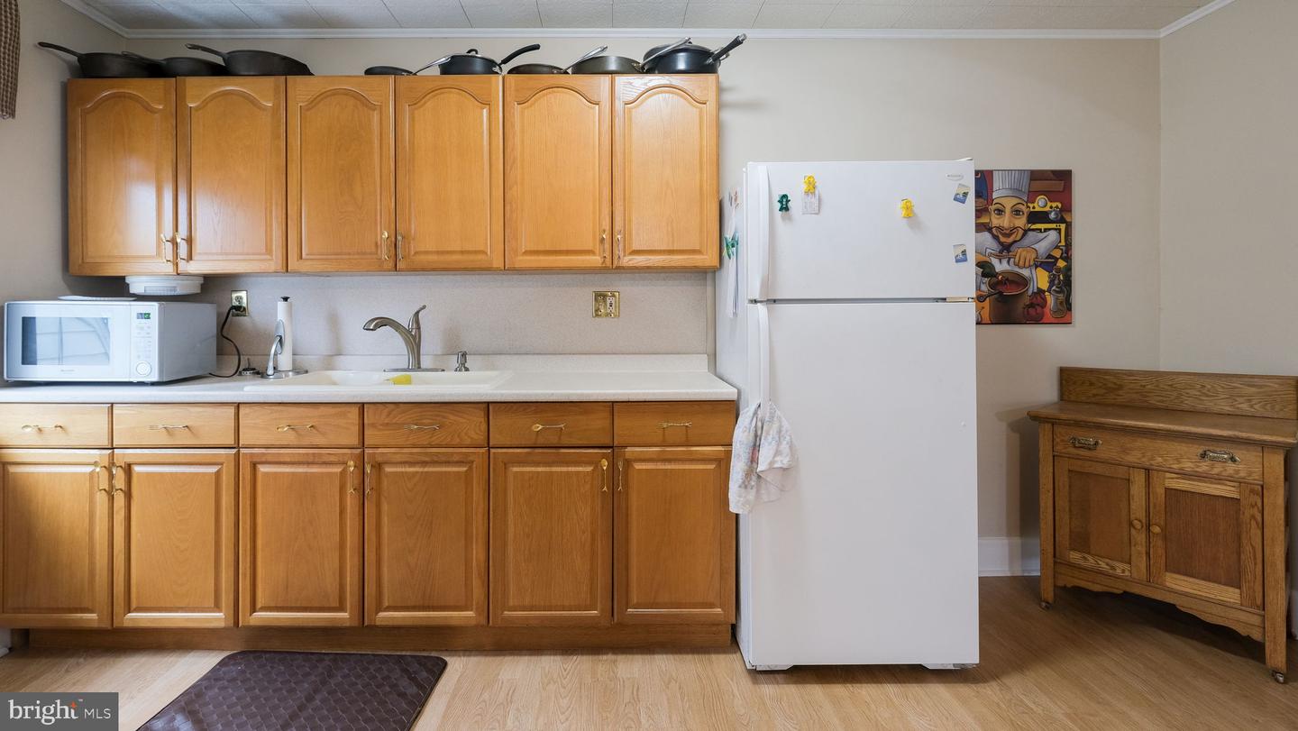 136 Bellevue Ave Property Photo 43
