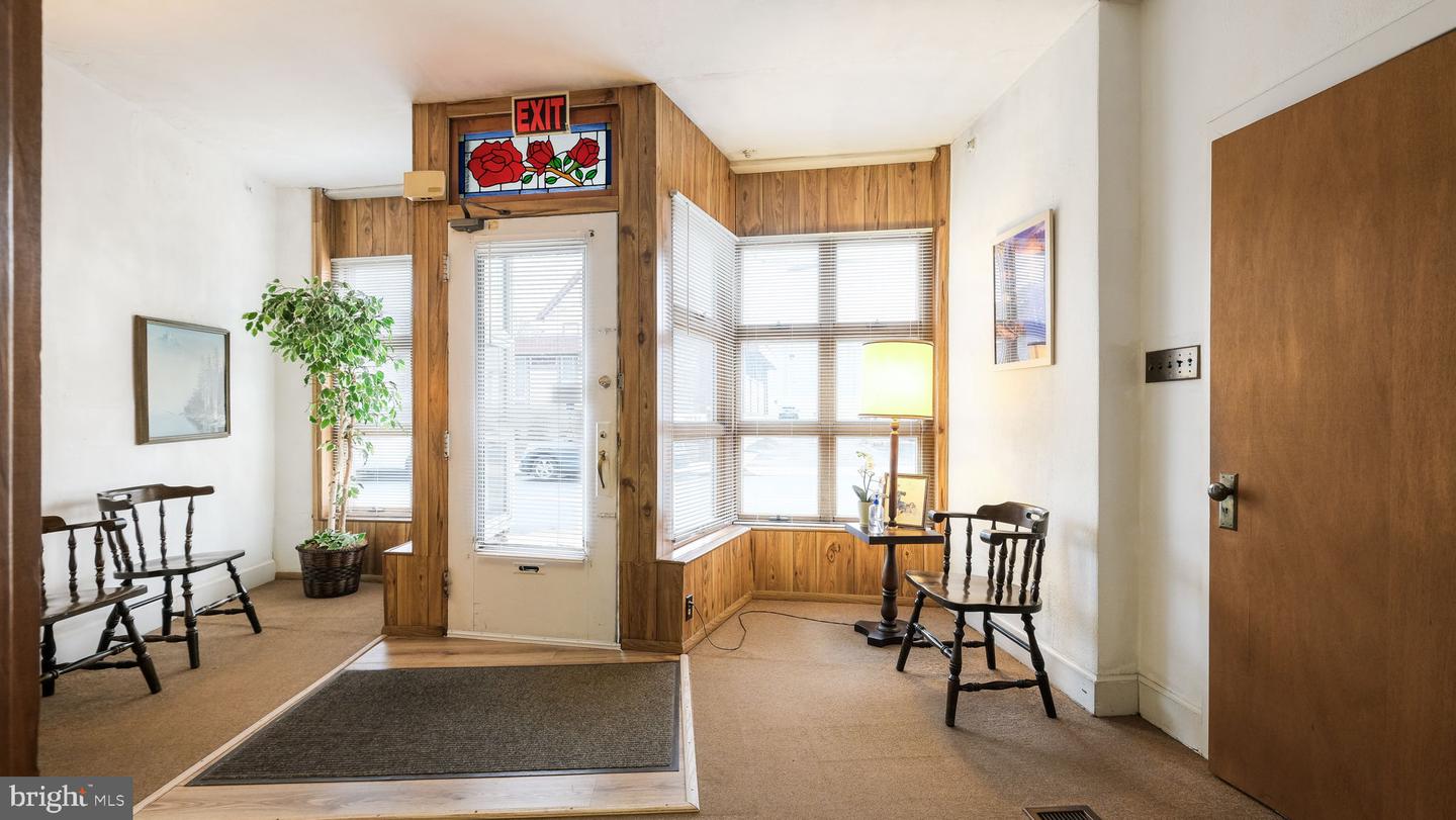 136 Bellevue Ave Property Photo 46
