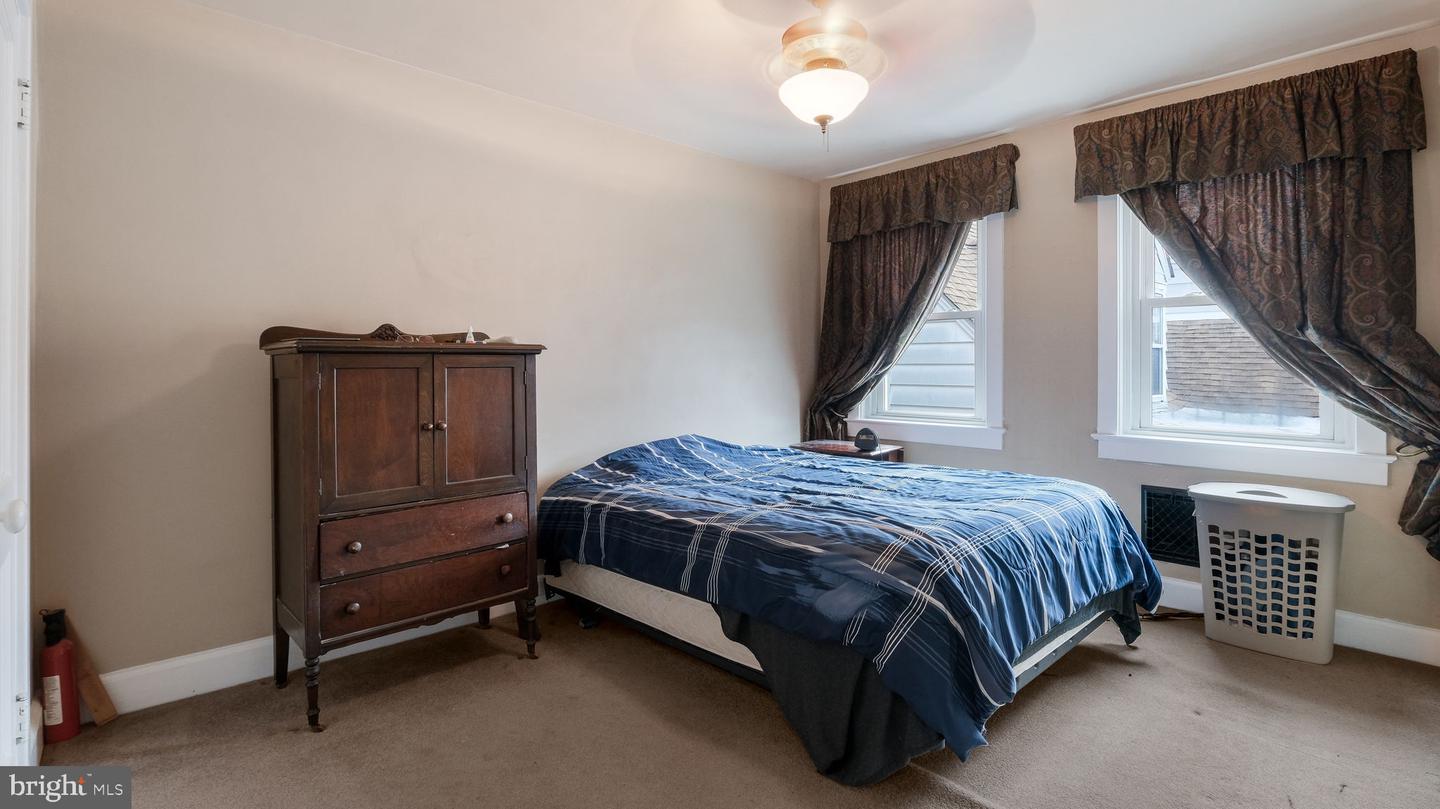 136 Bellevue Ave Property Photo 48