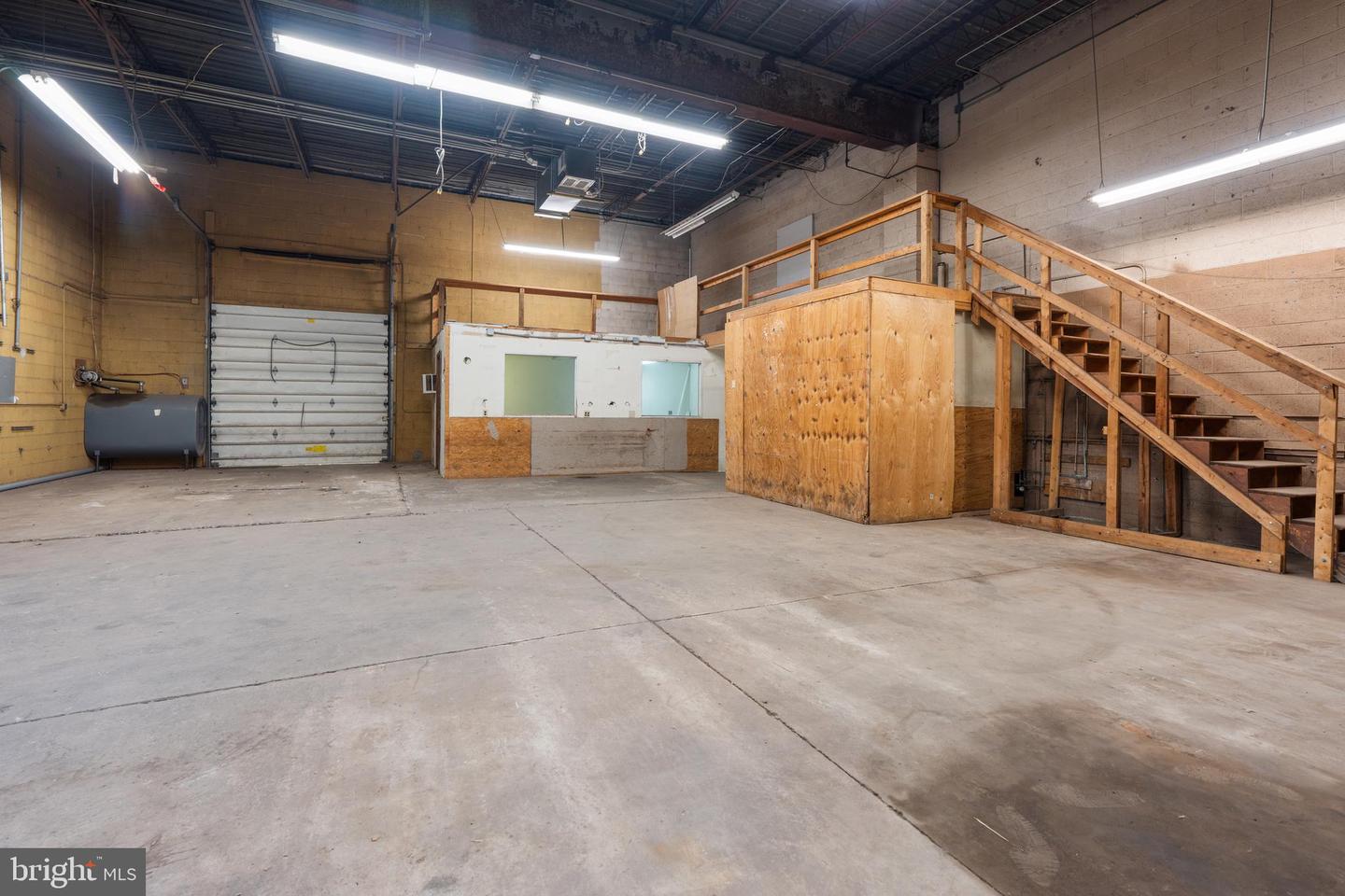 400 Branch Rd Property Photo 19