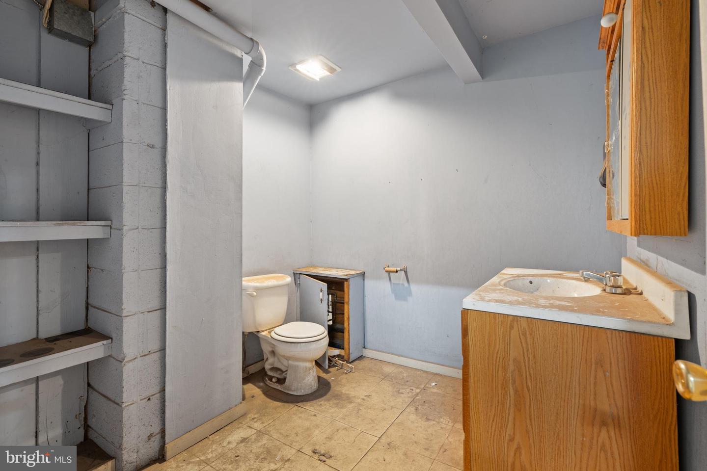 400 Branch Rd Property Photo 22
