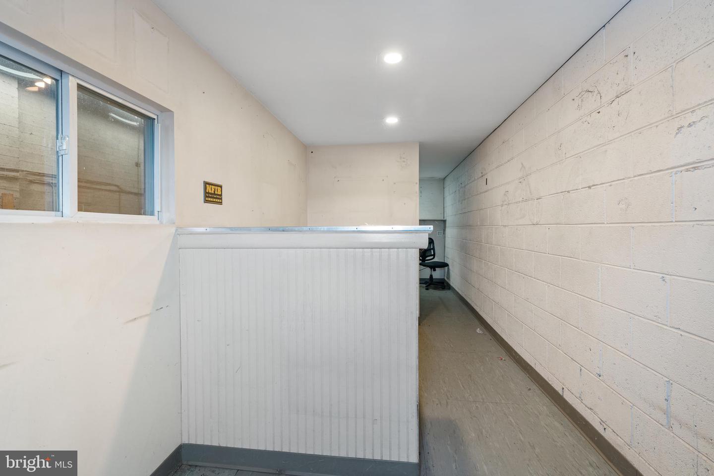 400 Branch Rd Property Photo 35
