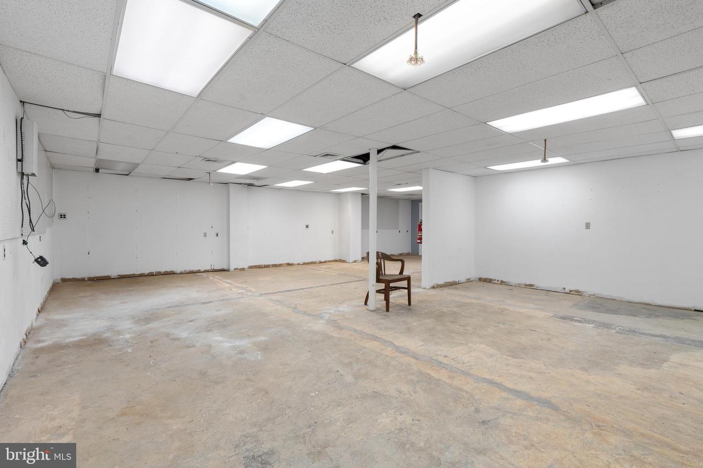 400 Branch Rd Property Photo 38