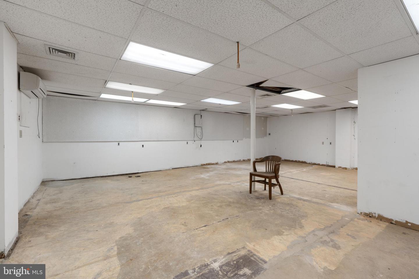 400 Branch Rd Property Photo 39