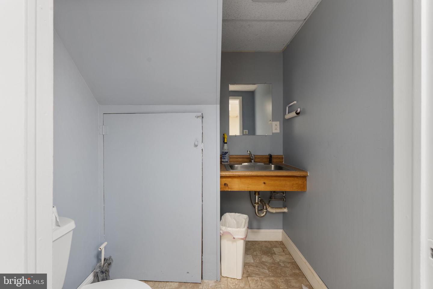 400 Branch Rd Property Photo 41