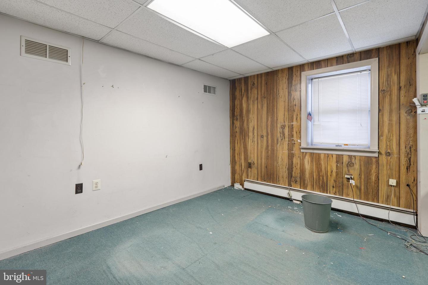 400 Branch Rd Property Photo 54