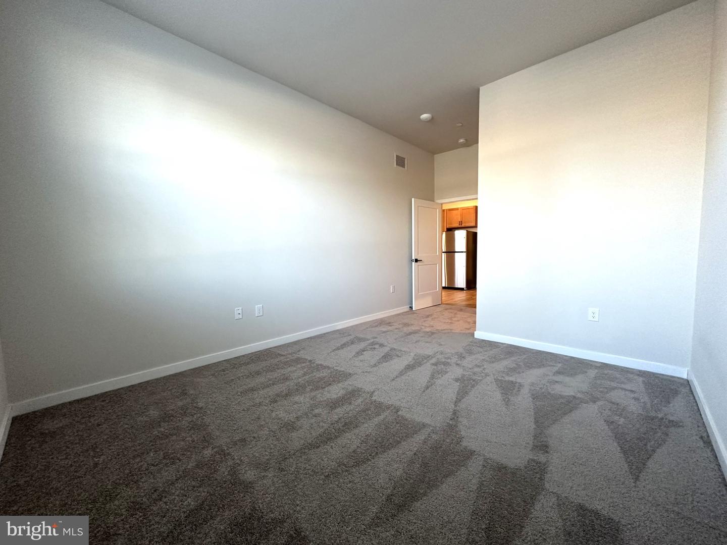 409 W Butler Ave #106 Property Photo 22