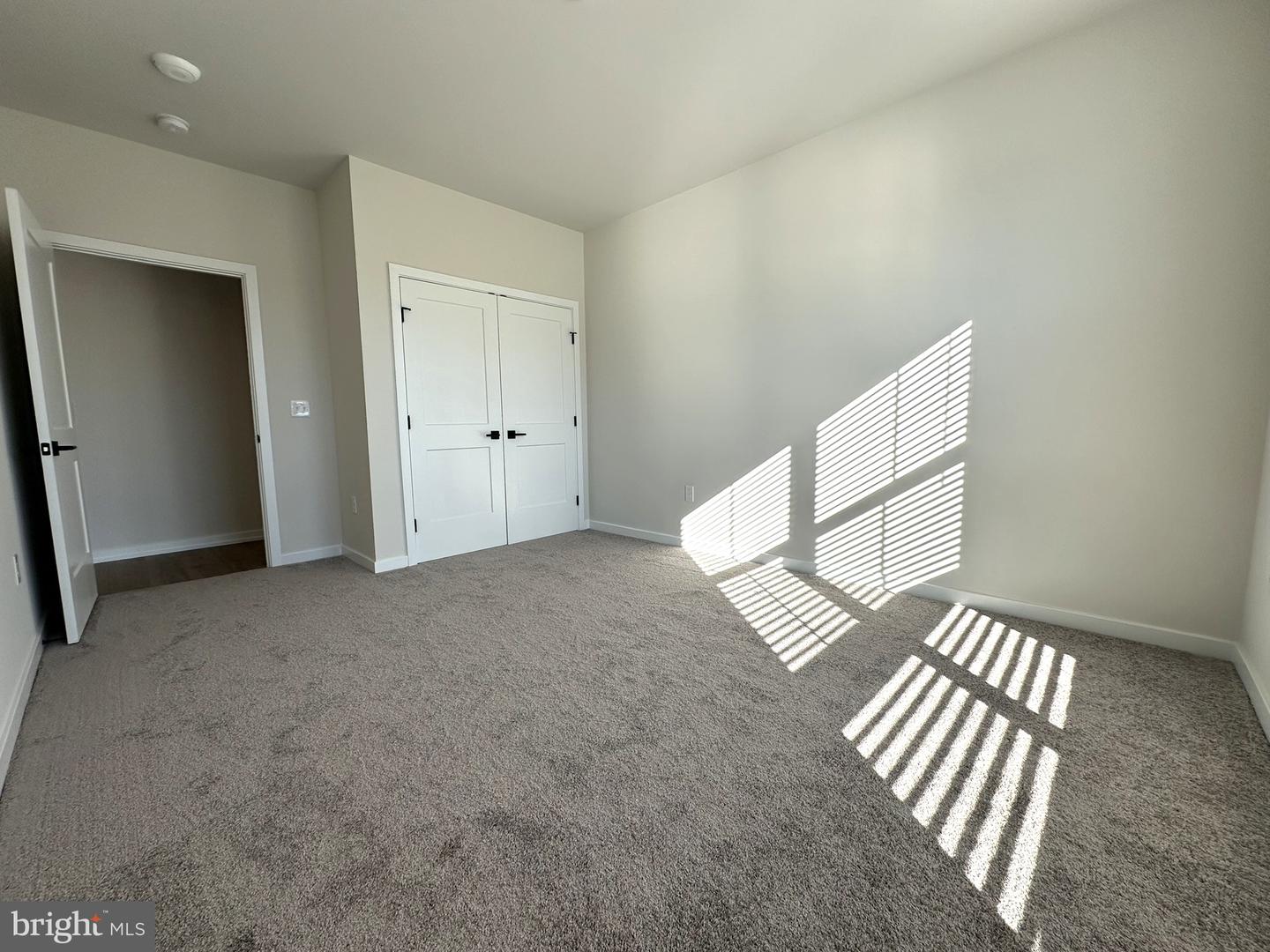 409 W Butler Ave #218 Property Photo 14