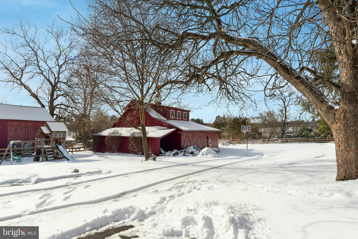 1889 Route 212 Property Photo 28