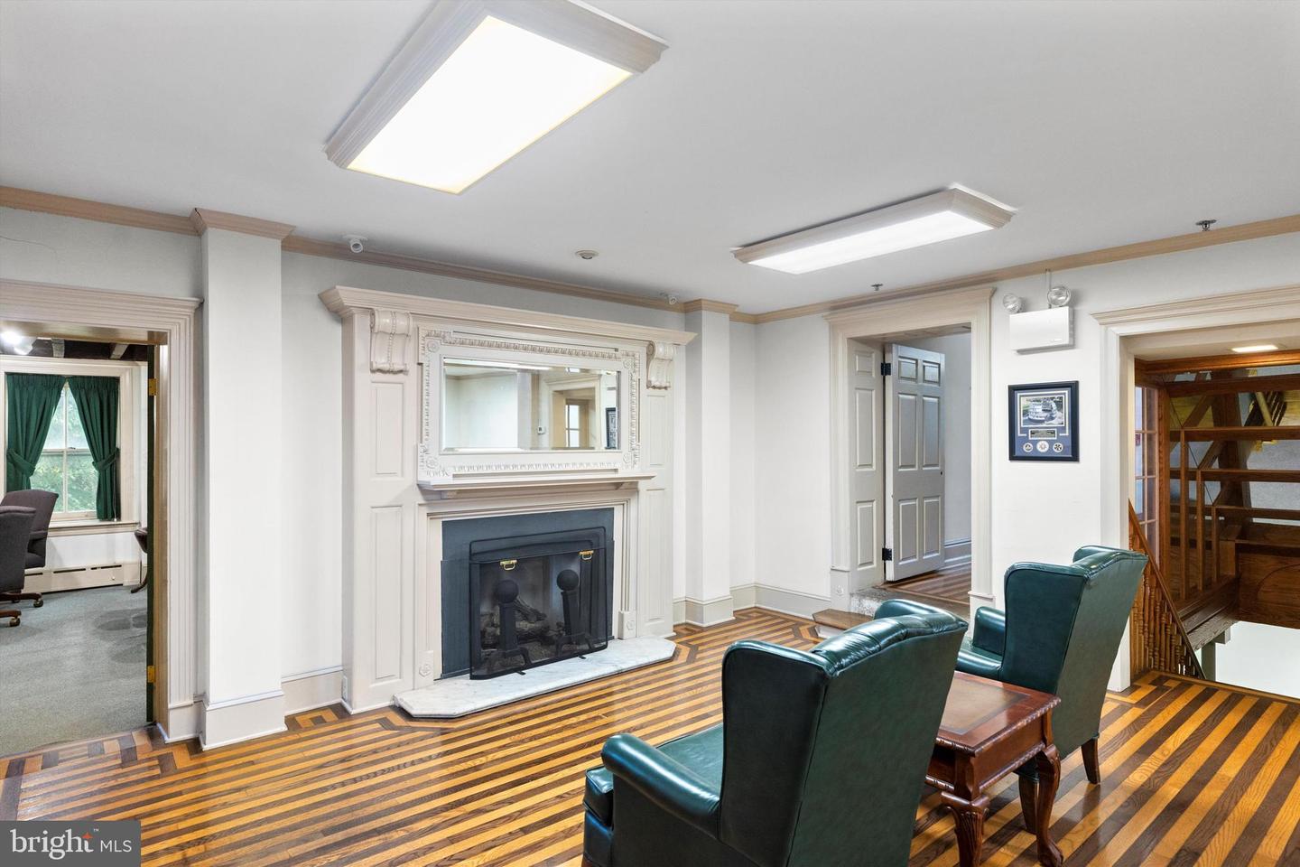 152 N Main St #2-a Property Photo 21