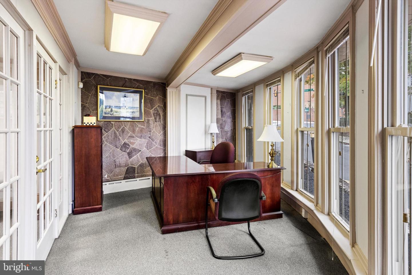 152 N Main St #2-a Property Photo 23