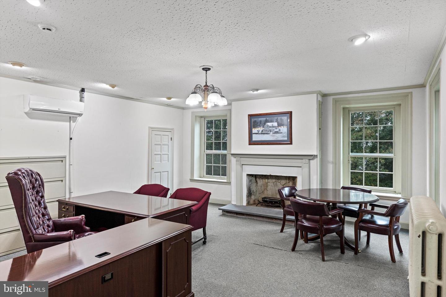 152 N Main St #2-a Property Photo 31