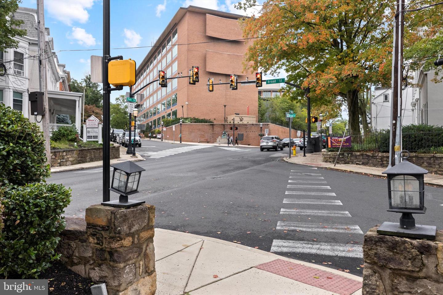 152 N Main St #2-a Property Photo 55