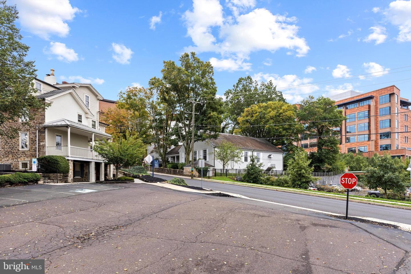 152 N Main St #2-a Property Photo 57