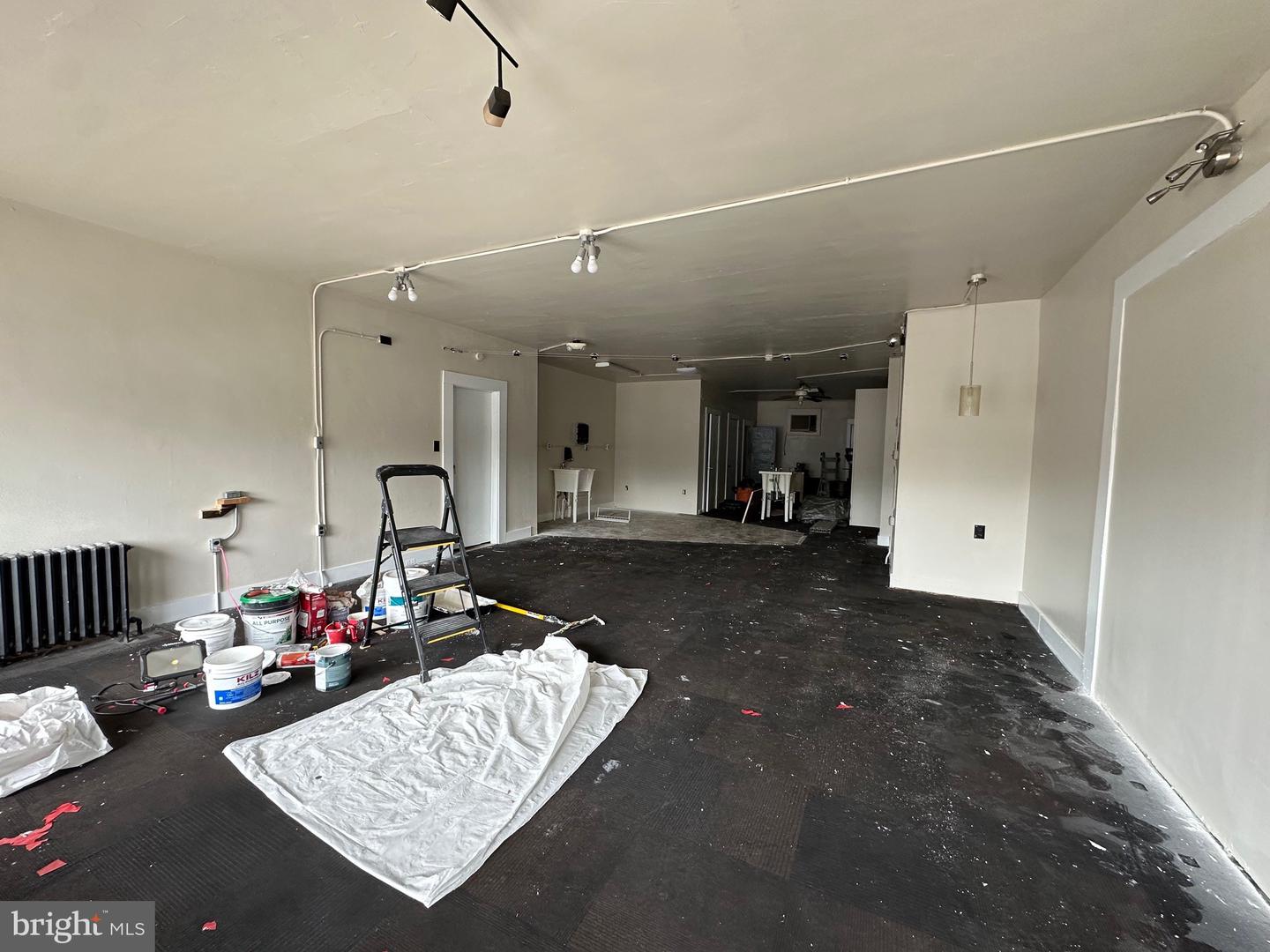 717 Bristol Pike Property Photo 2