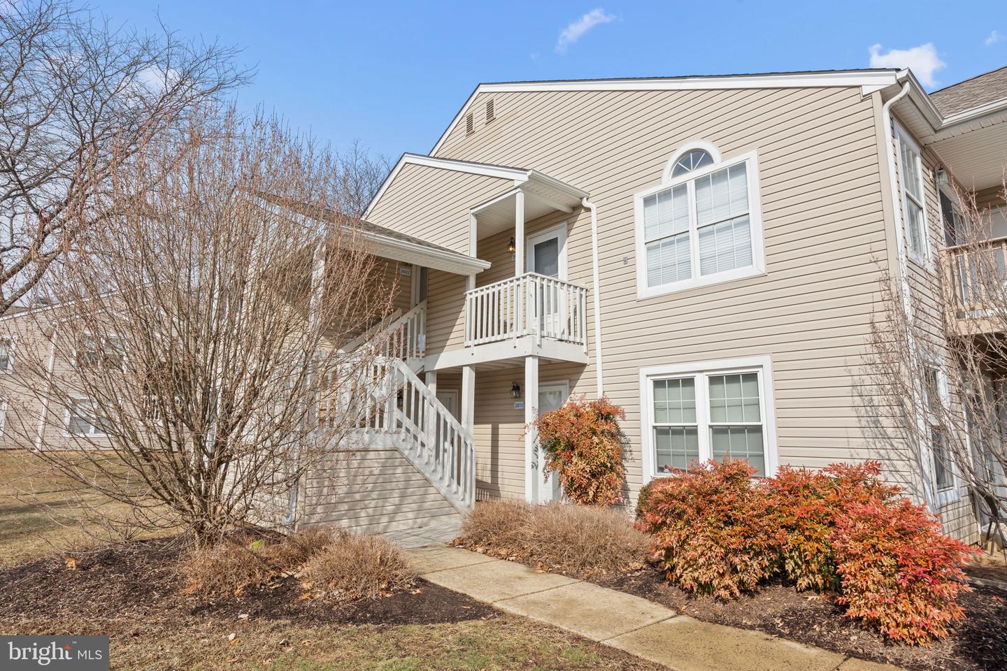 26024 Beacon Hill Dr Property Photo